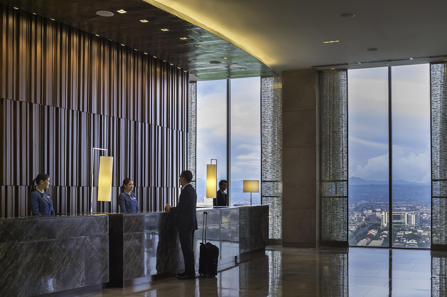 Marco Polo Ortigas Manila Hotel 5*